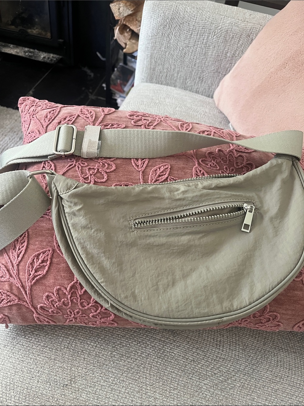 Hyba Sage Crescent Crossbody Bag with 

Never used 
Bought from reitmans